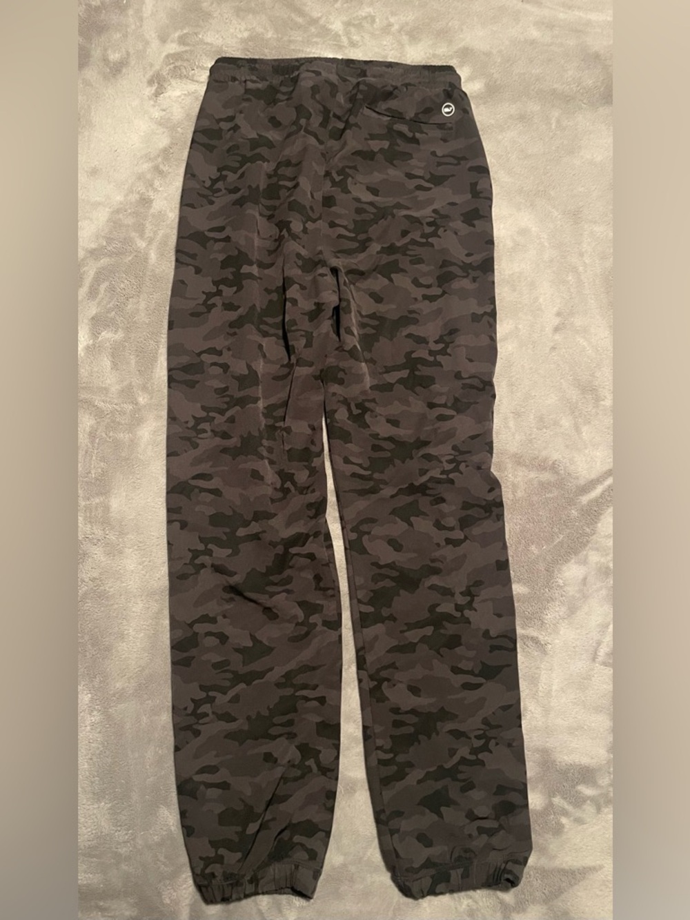 Vineyard Vines Boy’s Camo Jogger Pants - Black & Gray-Size XL (18)